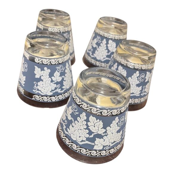 5 Jeanette Glass Jasperware Wild Grapes Rocks Glasses Wedgwood Blue Midcentury - Picture 6 of 6